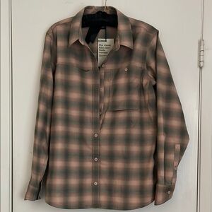 New size large women’s REI “Sahara Thermal Shirt”